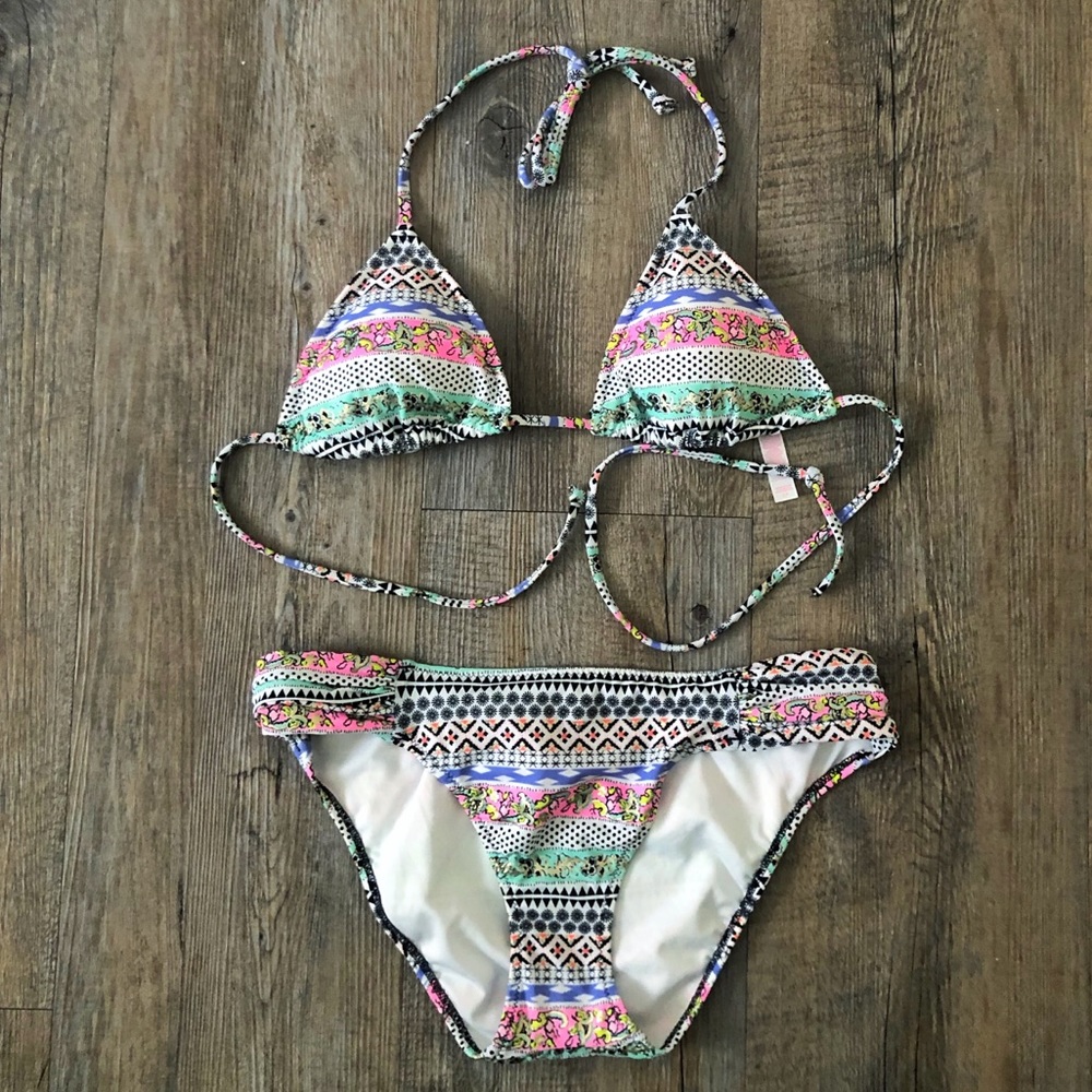 Victoria’s Secret Tribal/Multi-Print String Bikini
